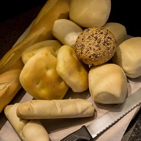 Del Riale מלון