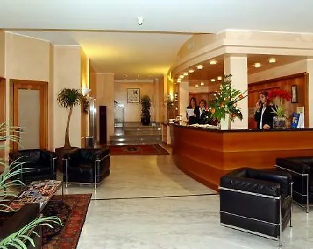 מלון Del Riale